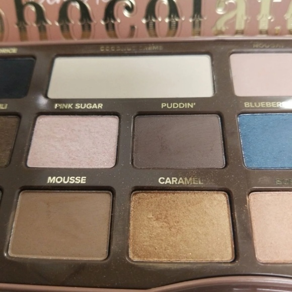 Too Faced Semi Chocolate Palette - Picture 3 of 6
